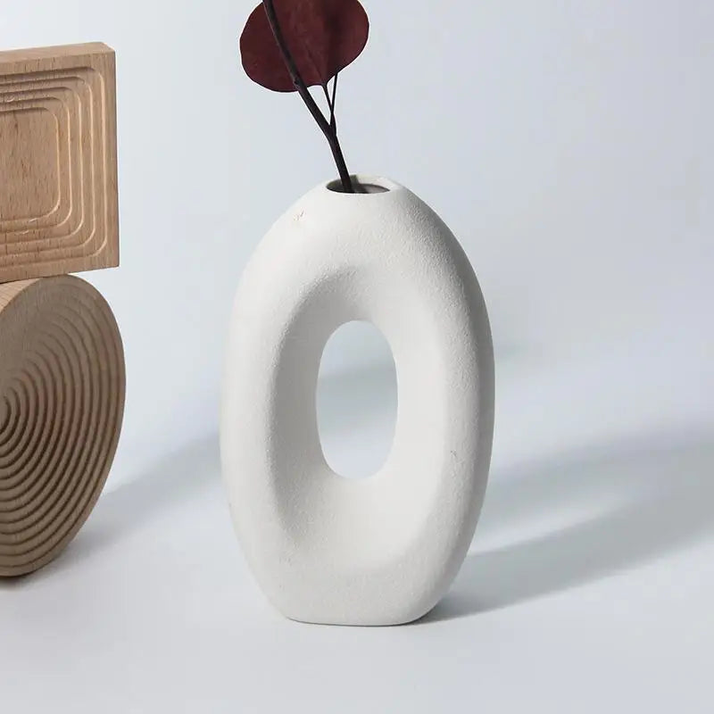 Vase avec un Trou au Milieu